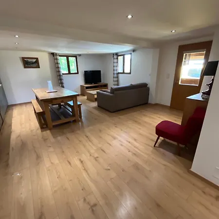Apartamento Paisible Pres Des Pistes De 4 Pers Fontrabiouse