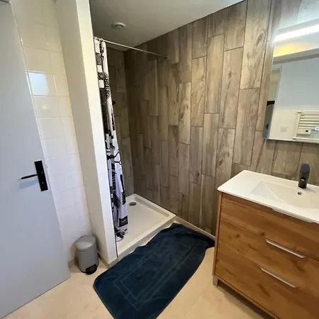 Paisible Pres Des Pistes De 4 Pers Apartamento *